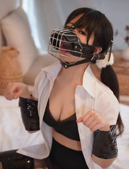 日本她在丈面前被耍了在线观看_高清无删减在线观看